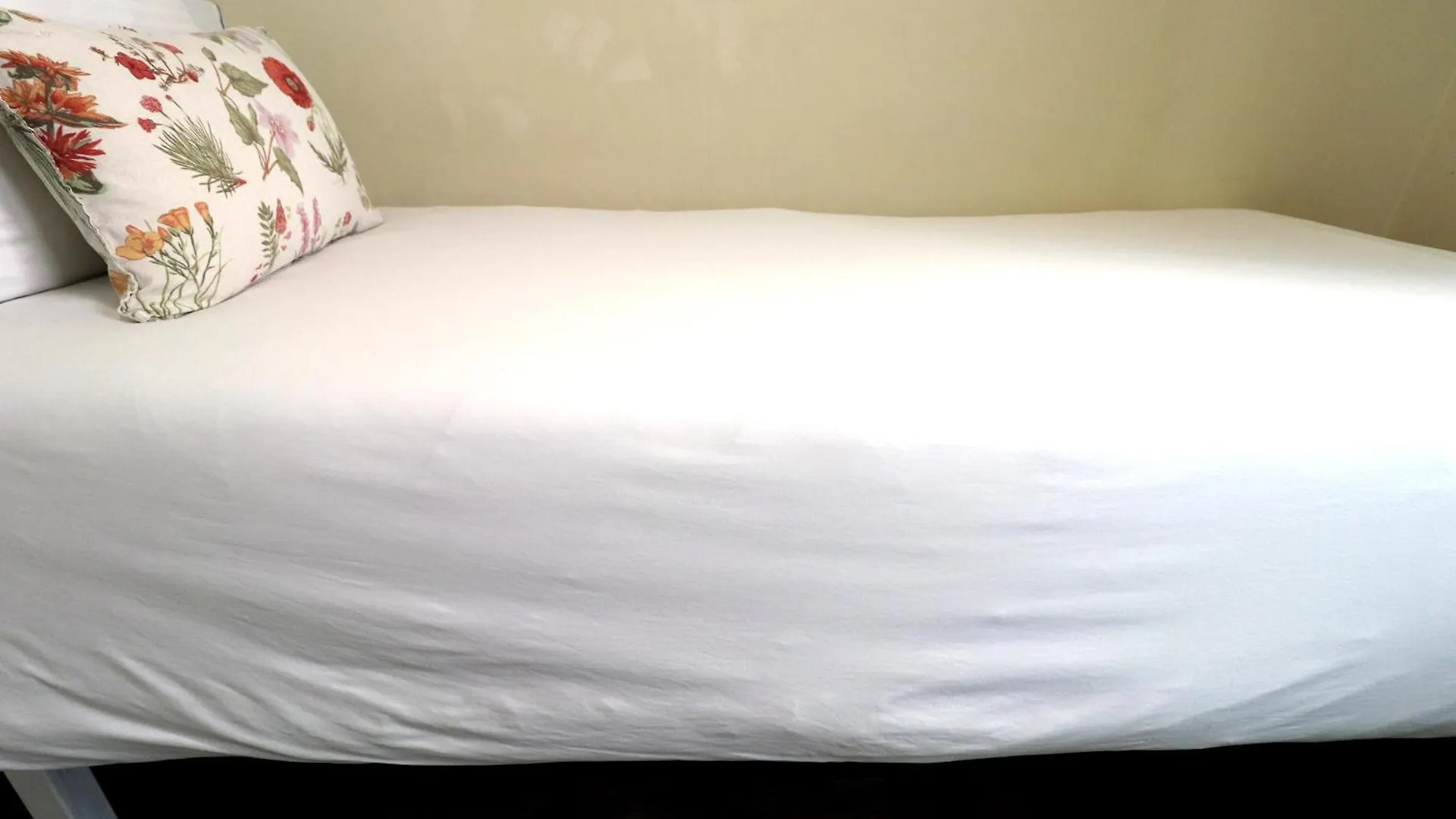 Just4U Guesthouse Seoul Hostel