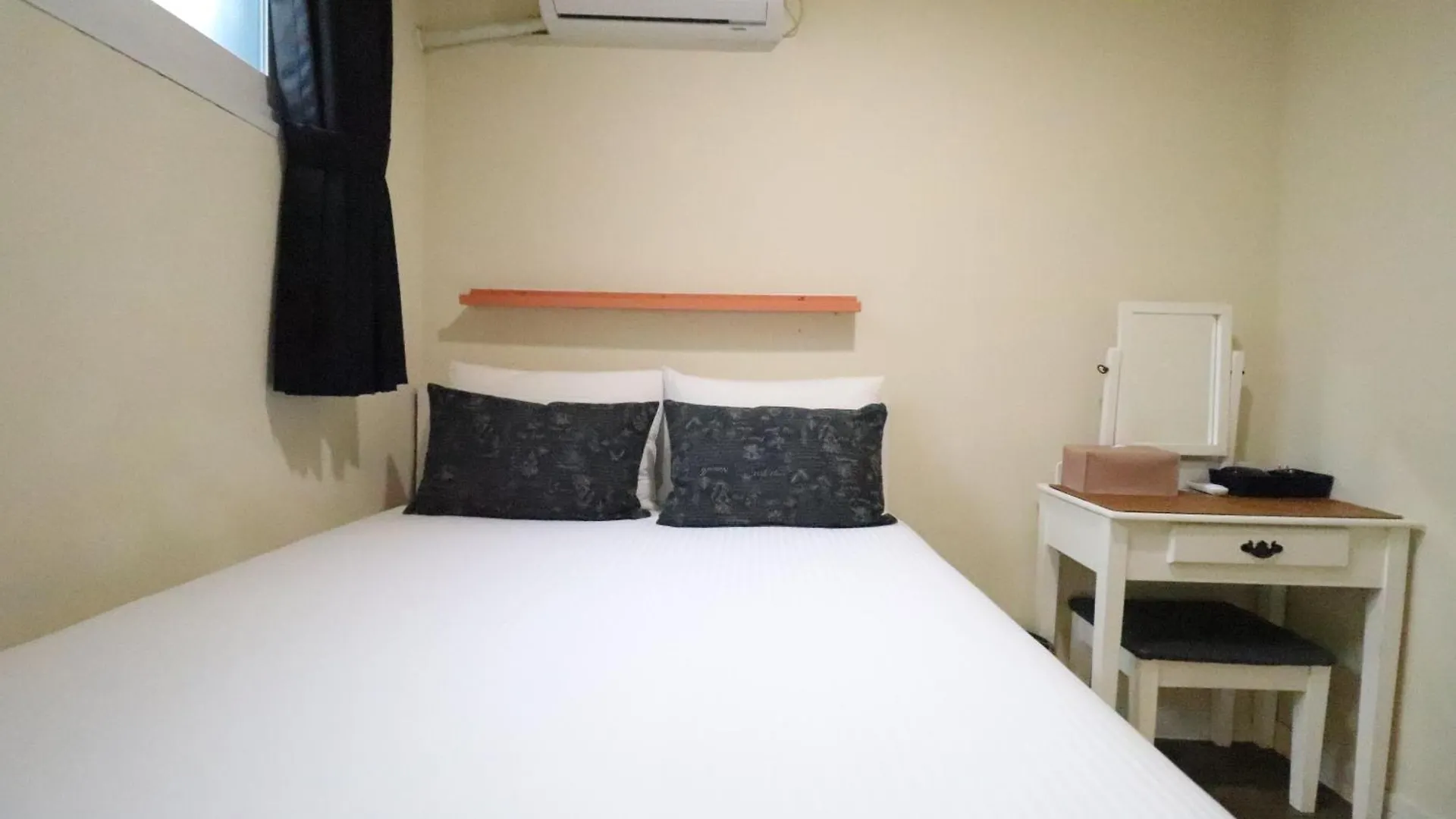 Just4U Guesthouse Seoul 0*,  South Korea