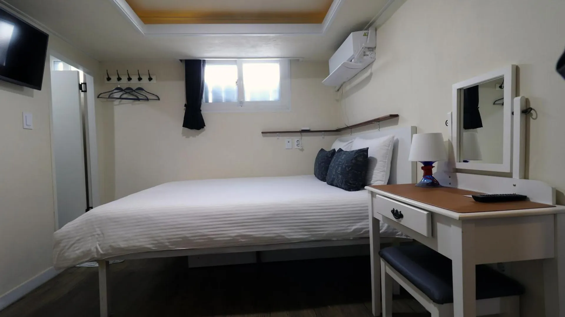 Hostel Just4U Guesthouse Seoul